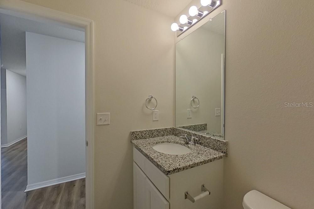 For Rent: $1,815 (4 beds, 2 baths, 1449 Square Feet)