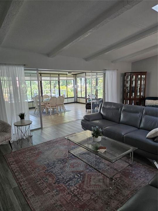 В аренду: $3,500 (3 спален, 2 ванн, 1548 Квадратных фут)