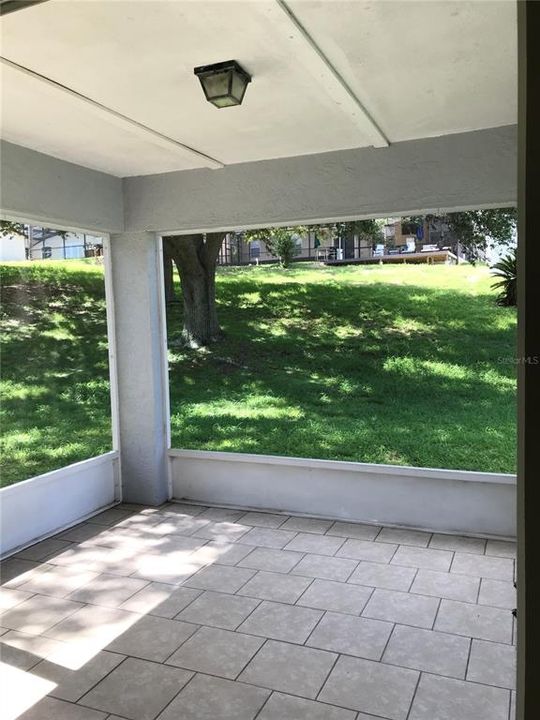 В аренду: $1,950 (3 спален, 2 ванн, 1272 Квадратных фут)