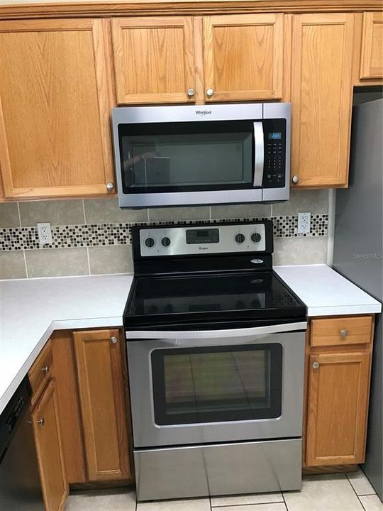 В аренду: $1,950 (3 спален, 2 ванн, 1272 Квадратных фут)