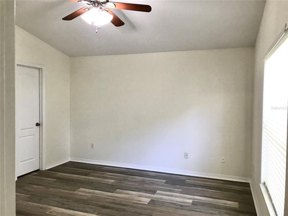 В аренду: $1,950 (3 спален, 2 ванн, 1272 Квадратных фут)