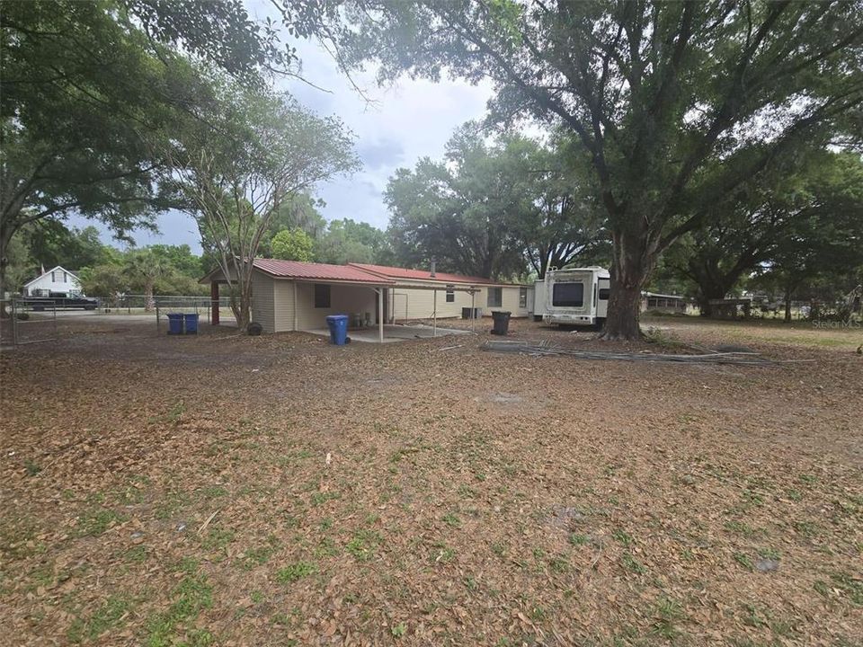 Activo con contrato: $299,000 (4 camas, 2 baños, 1456 Pies cuadrados)