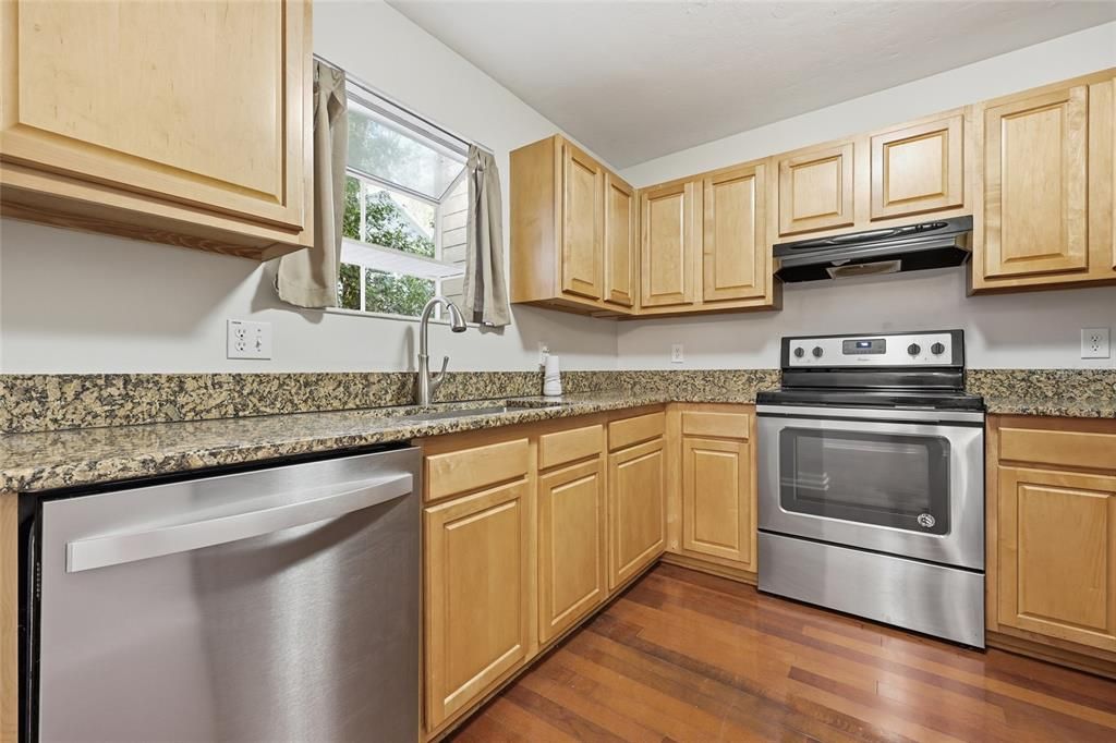 En Venta: $210,000 (2 camas, 2 baños, 1240 Pies cuadrados)