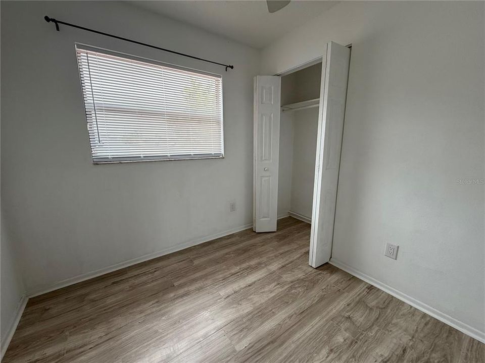 For Rent: $2,100 (4 beds, 2 baths, 1216 Square Feet)