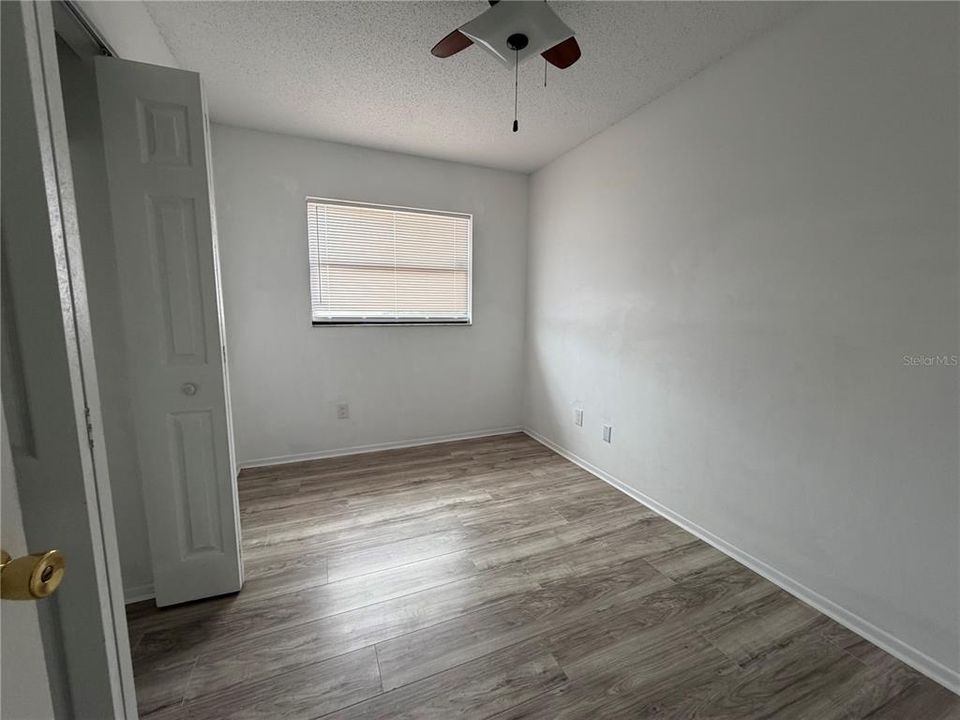 For Rent: $2,100 (4 beds, 2 baths, 1216 Square Feet)