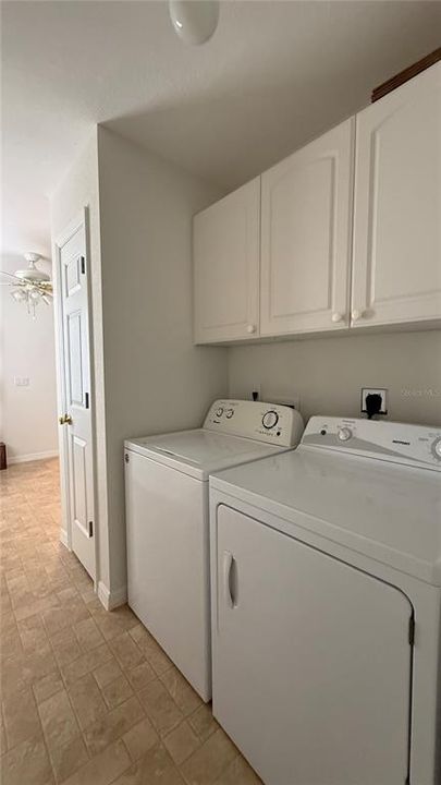 For Rent: $1,750 (3 beds, 2 baths, 1676 Square Feet)