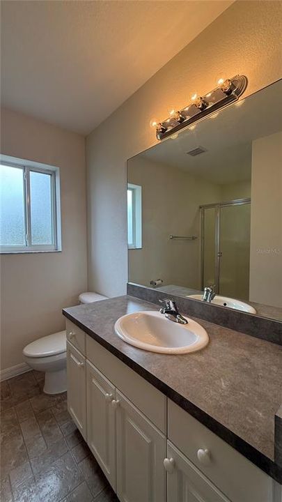For Rent: $1,750 (3 beds, 2 baths, 1676 Square Feet)