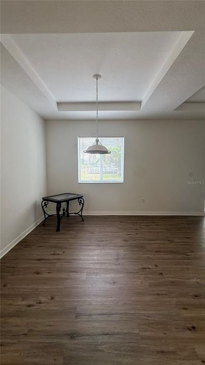 For Rent: $1,750 (3 beds, 2 baths, 1676 Square Feet)