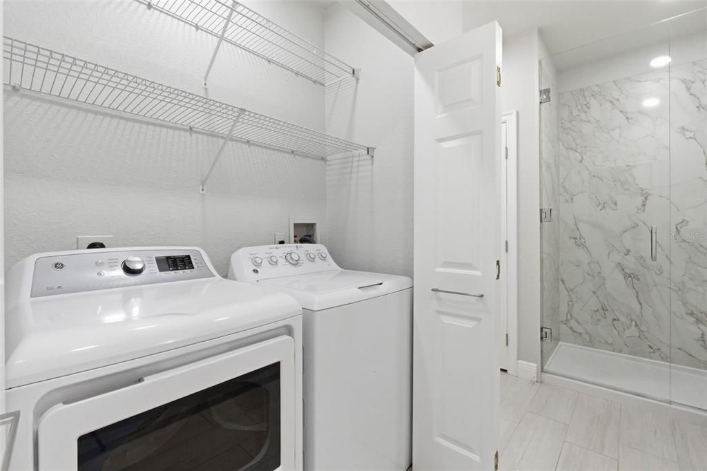 En Venta: $198,500 (1 camas, 1 baños, 890 Pies cuadrados)