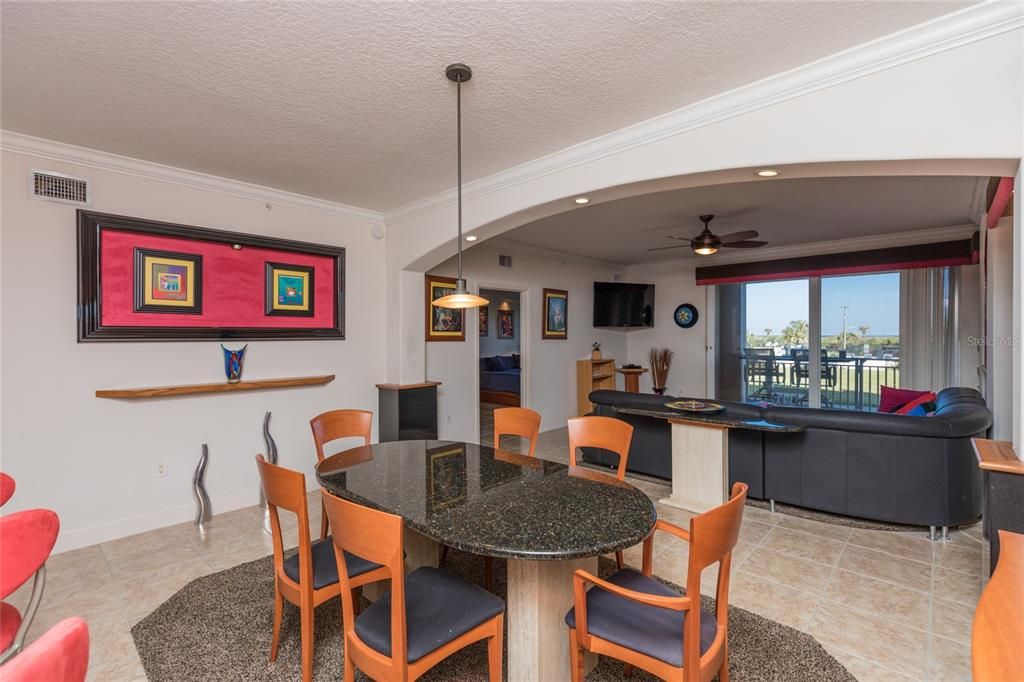 For Rent: $2,800 (3 beds, 2 baths, 1640 Square Feet)