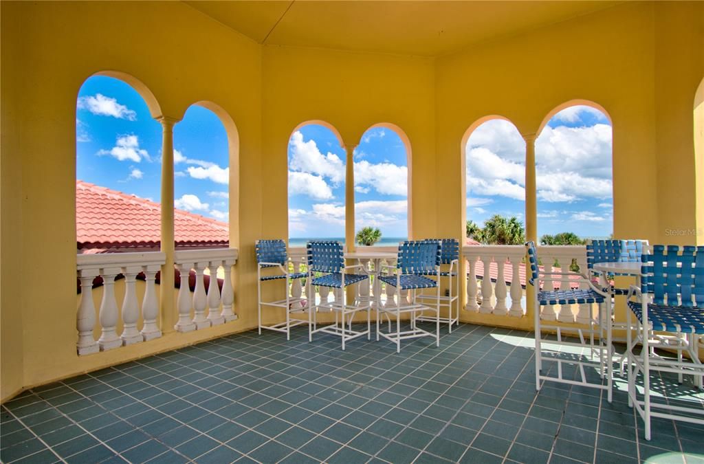For Rent: $2,800 (3 beds, 2 baths, 1640 Square Feet)
