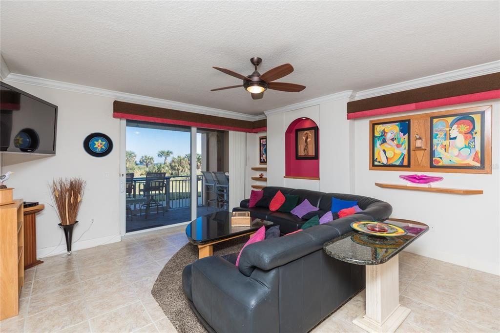 For Rent: $2,800 (3 beds, 2 baths, 1640 Square Feet)