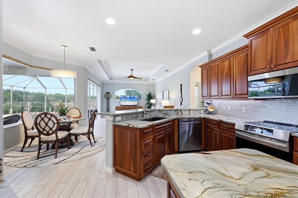 Active With Contract: $795,000 (3 beds, 2 baths, 2463 Square Feet)