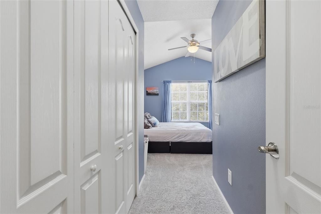 Activo con contrato: $279,900 (3 camas, 2 baños, 1718 Pies cuadrados)