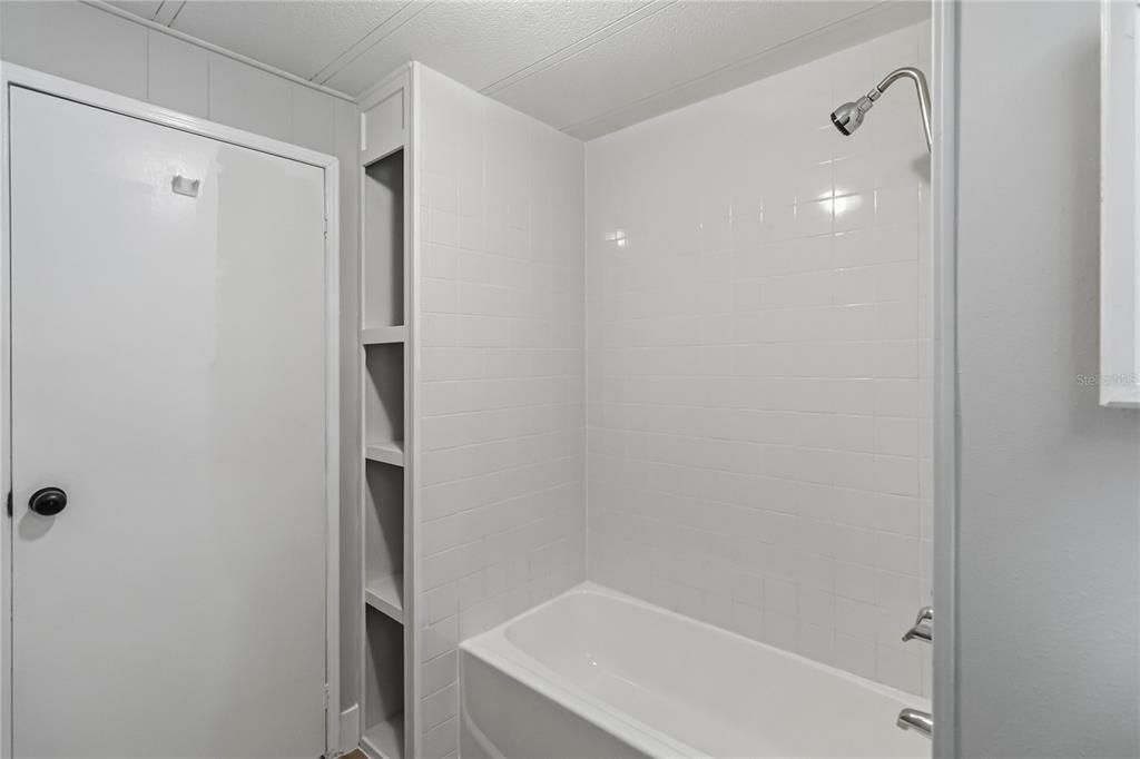 En Venta: $235,000 (2 camas, 2 baños, 1372 Pies cuadrados)
