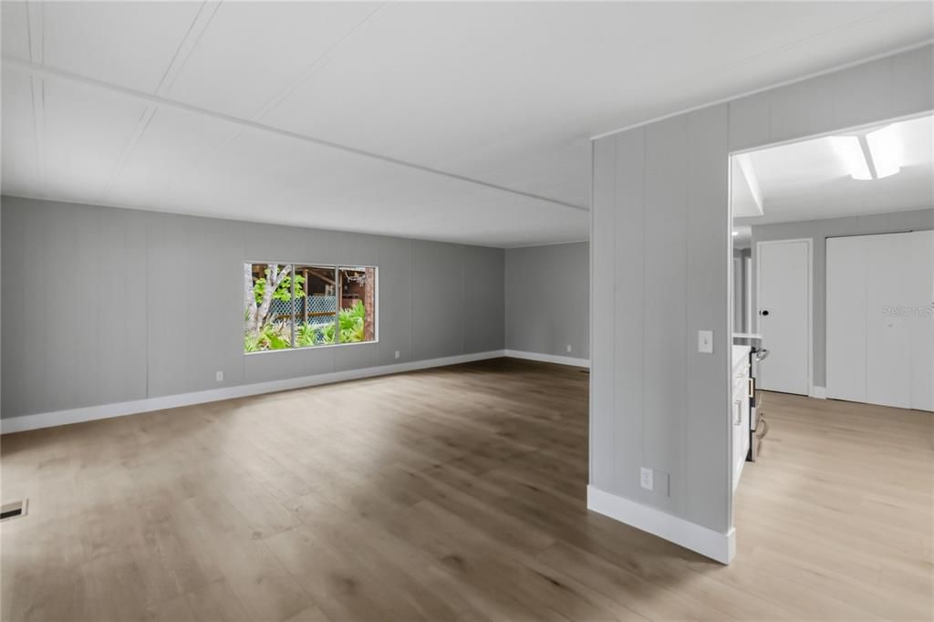 En Venta: $235,000 (2 camas, 2 baños, 1372 Pies cuadrados)