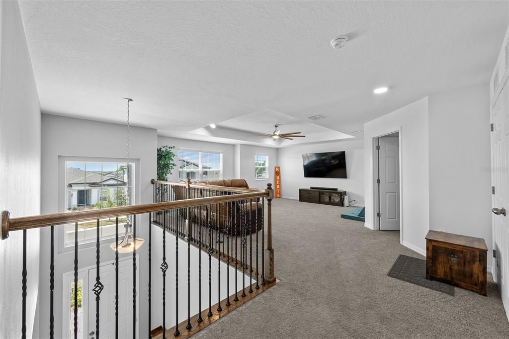 Activo con contrato: $599,990 (5 camas, 4 baños, 3531 Pies cuadrados)