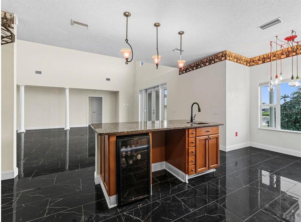 В аренду: $3,495 (3 спален, 2 ванн, 2904 Квадратных фут)
