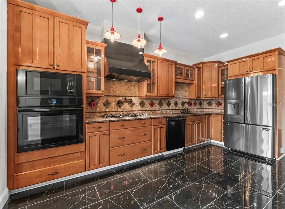 В аренду: $3,495 (3 спален, 2 ванн, 2904 Квадратных фут)