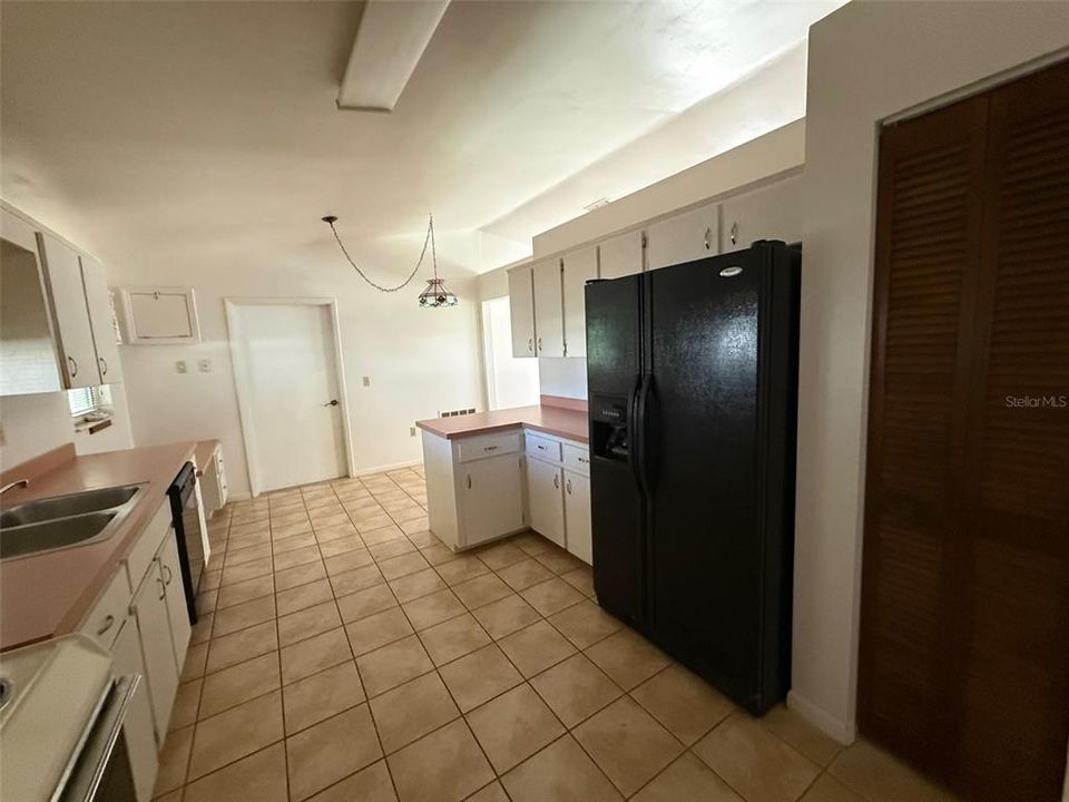 En Venta: $215,900 (2 camas, 2 baños, 1612 Pies cuadrados)