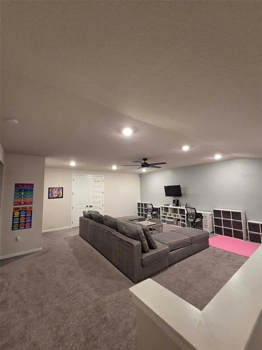 For Sale: $864,990 (7 beds, 5 baths, 4447 Square Feet)