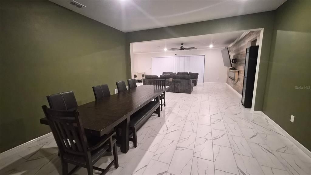For Sale: $864,990 (7 beds, 5 baths, 4447 Square Feet)