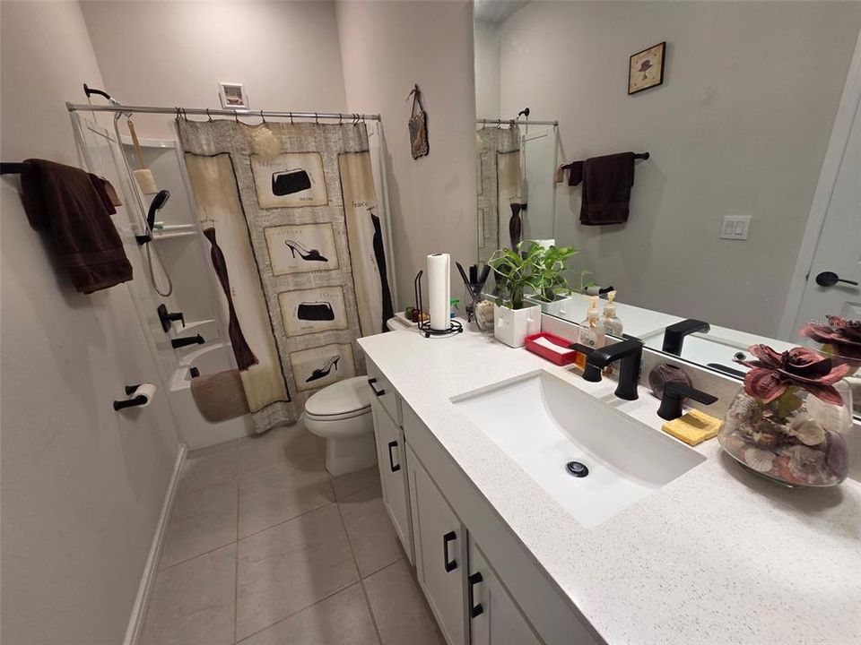 For Sale: $864,990 (7 beds, 5 baths, 4447 Square Feet)
