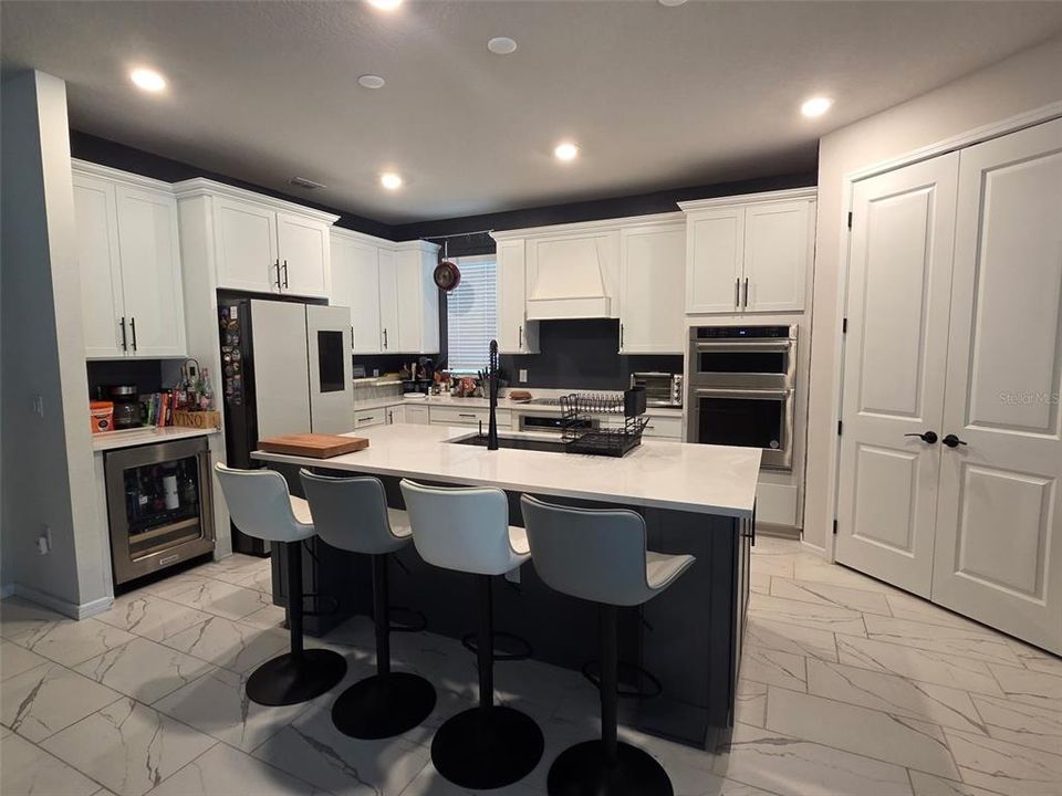 For Sale: $864,990 (7 beds, 5 baths, 4447 Square Feet)