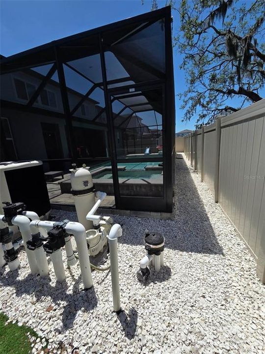 For Sale: $864,990 (7 beds, 5 baths, 4447 Square Feet)