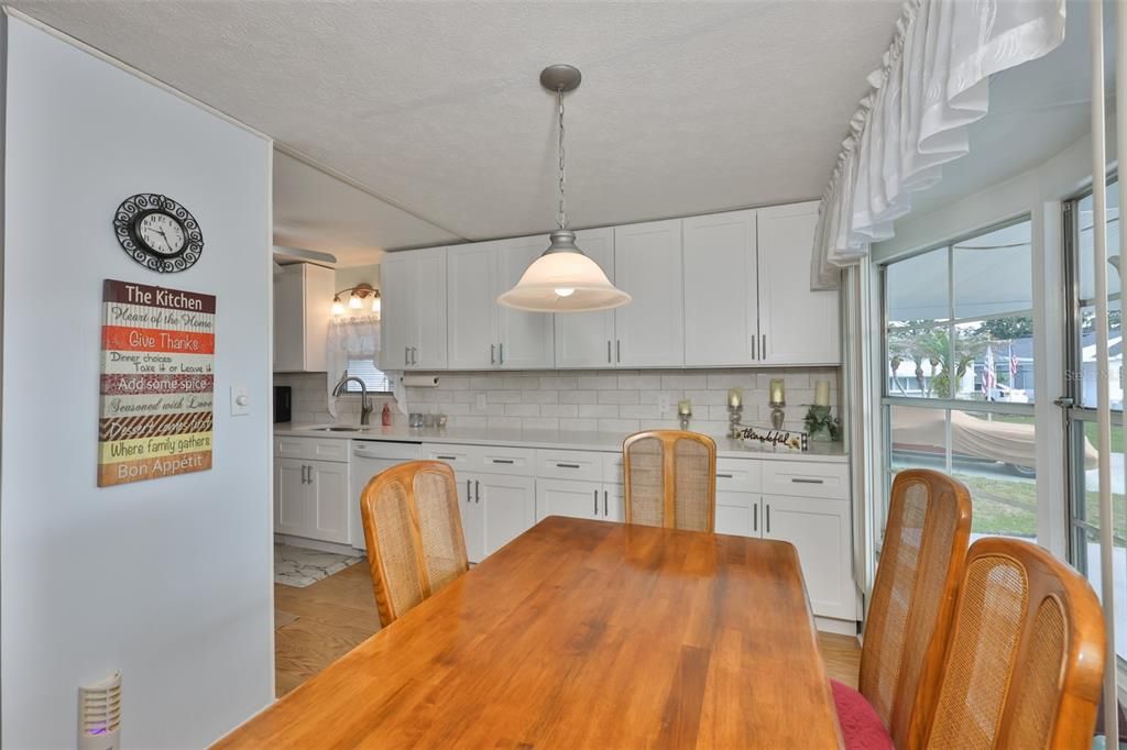 En Venta: $164,900 (2 camas, 2 baños, 984 Pies cuadrados)