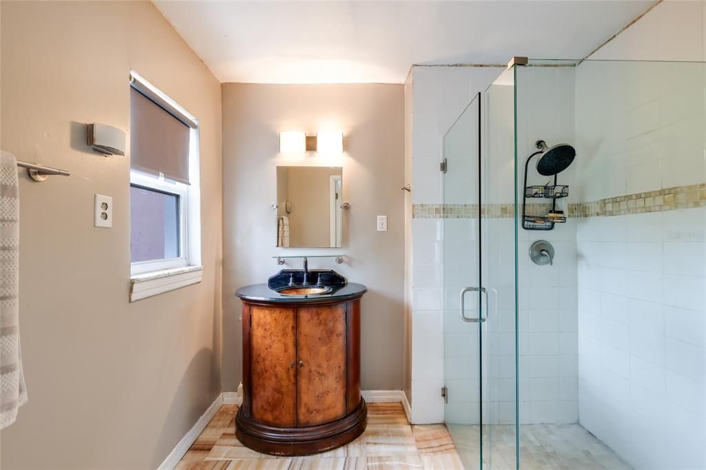 Active With Contract: $863,000 (2 beds, 2 baths, 1932 Square Feet)