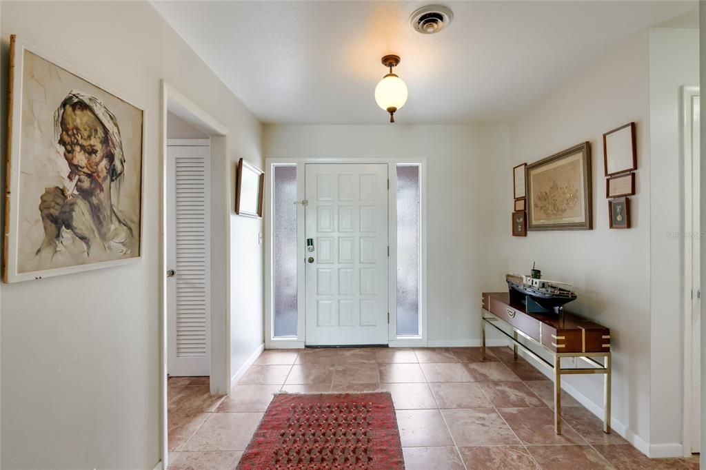 Active With Contract: $863,000 (2 beds, 2 baths, 1932 Square Feet)