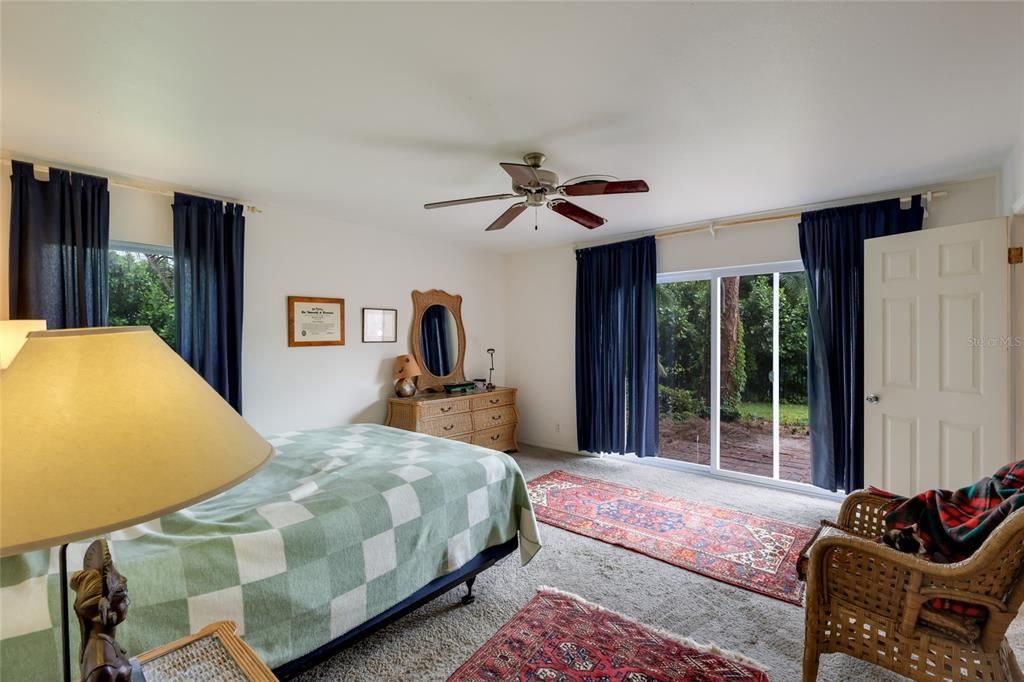 Active With Contract: $863,000 (2 beds, 2 baths, 1932 Square Feet)