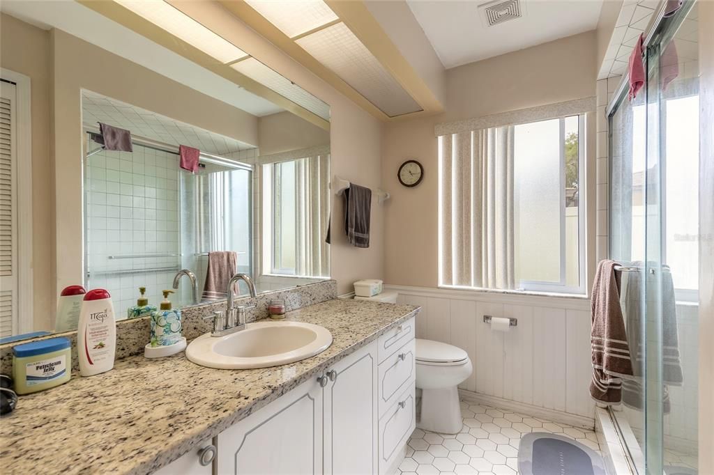 For Sale: $310,000 (3 beds, 2 baths, 1922 Square Feet)