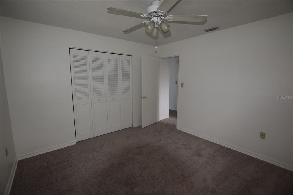 Activo con contrato: $295,000 (3 camas, 2 baños, 1268 Pies cuadrados)