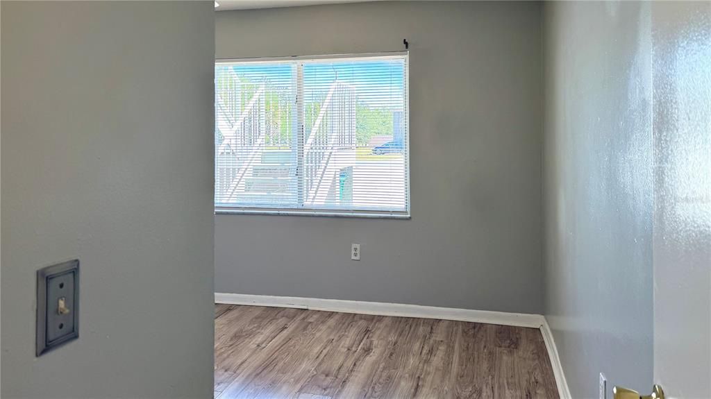 Activo con contrato: $1,399 (2 camas, 2 baños, 938 Pies cuadrados)