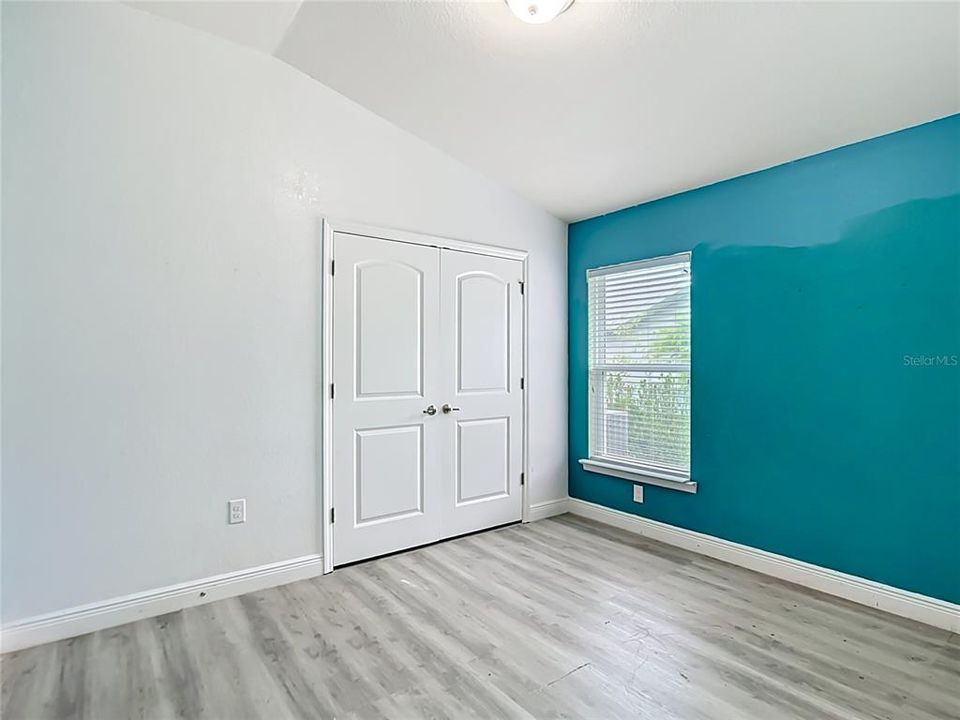 For Sale: $284,900 (4 beds, 2 baths, 1822 Square Feet)