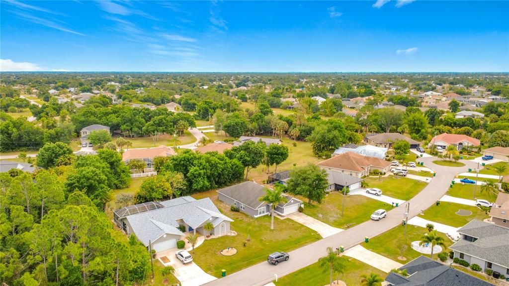 For Sale: $284,900 (4 beds, 2 baths, 1822 Square Feet)