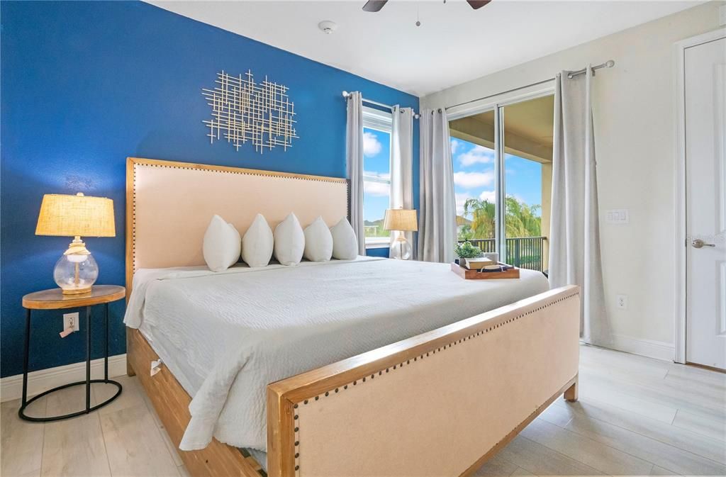 For Sale: $1,239,000 (11 beds, 10 baths, 5496 Square Feet)