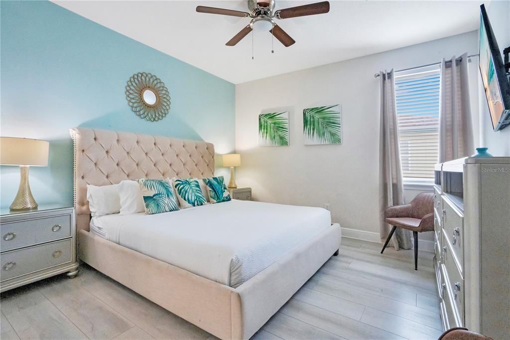 For Sale: $1,239,000 (11 beds, 10 baths, 5496 Square Feet)