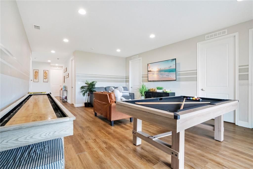 For Sale: $1,239,000 (11 beds, 10 baths, 5496 Square Feet)