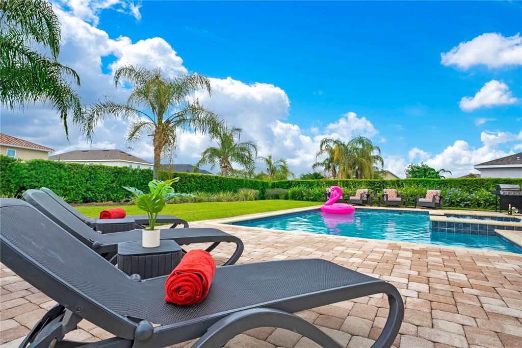 For Sale: $1,239,000 (11 beds, 10 baths, 5496 Square Feet)