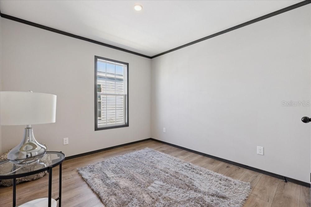 En Venta: $307,500 (4 camas, 2 baños, 1707 Pies cuadrados)
