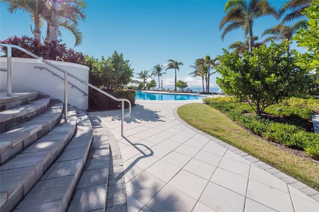 En Venta: $995,000 (3 camas, 2 baños, 2072 Pies cuadrados)