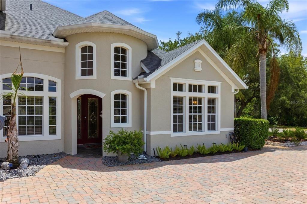 En Venta: $1,285,000 (5 camas, 5 baños, 4310 Pies cuadrados)