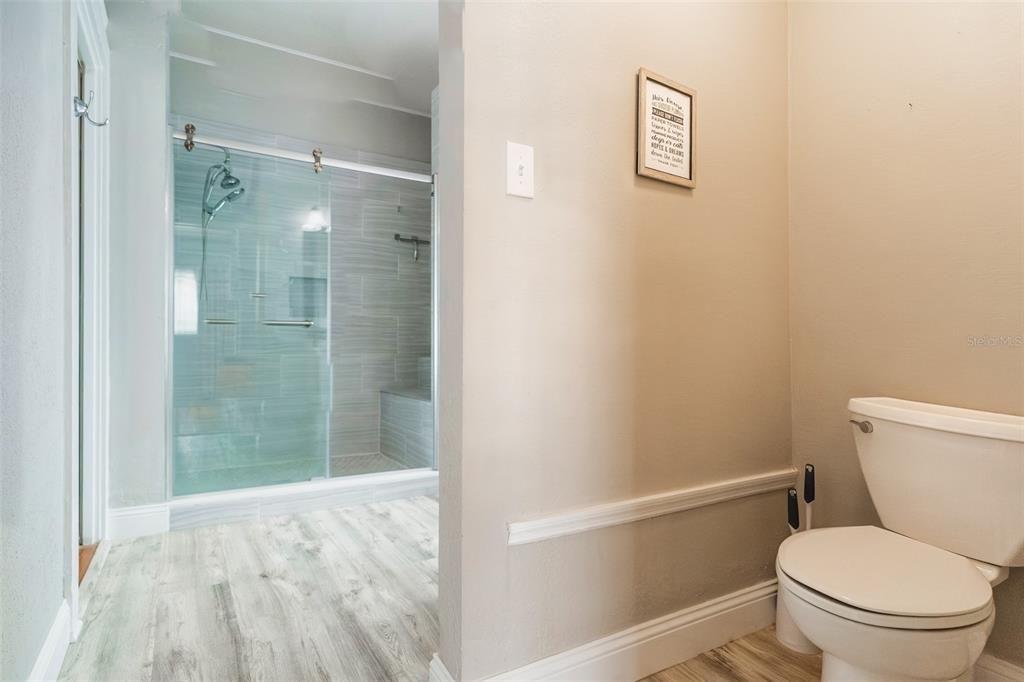 Active With Contract: $399,000 (5 beds, 0 baths, 2641 Square Feet)