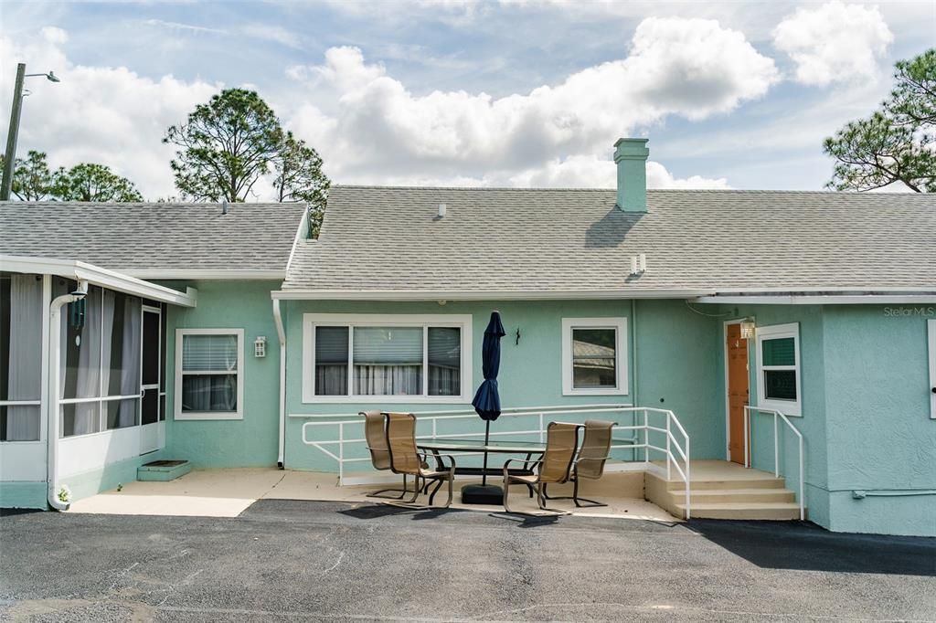 Active With Contract: $399,000 (5 beds, 0 baths, 2641 Square Feet)