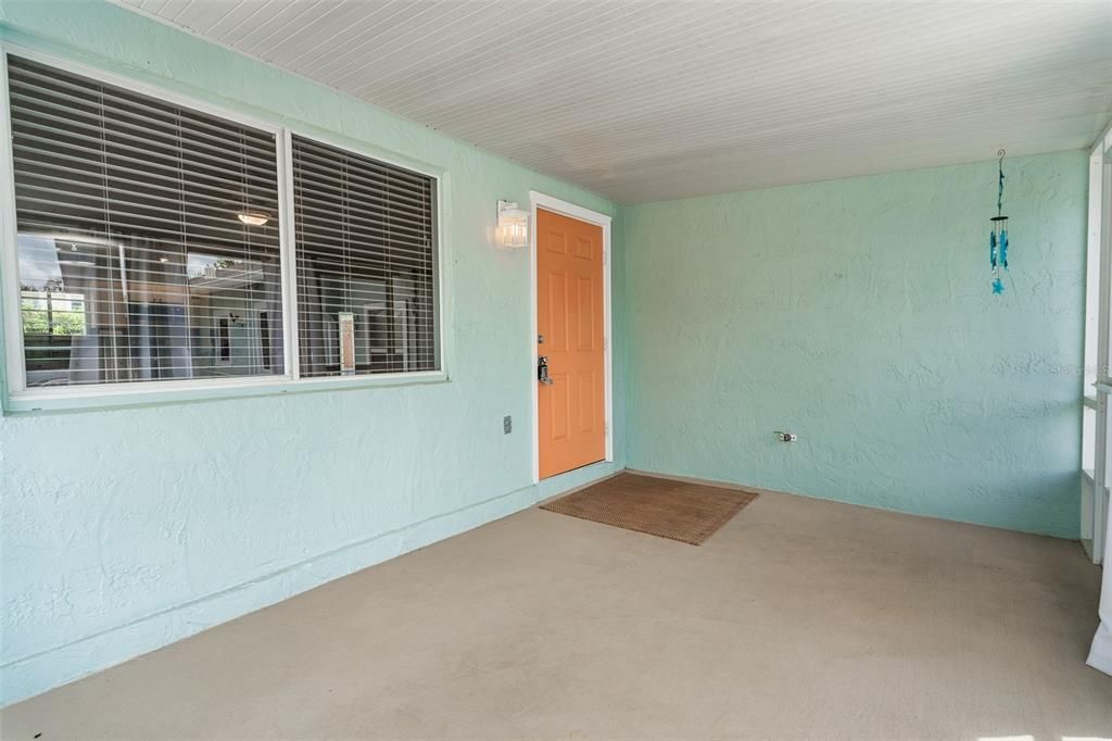 Active With Contract: $399,000 (5 beds, 0 baths, 2641 Square Feet)