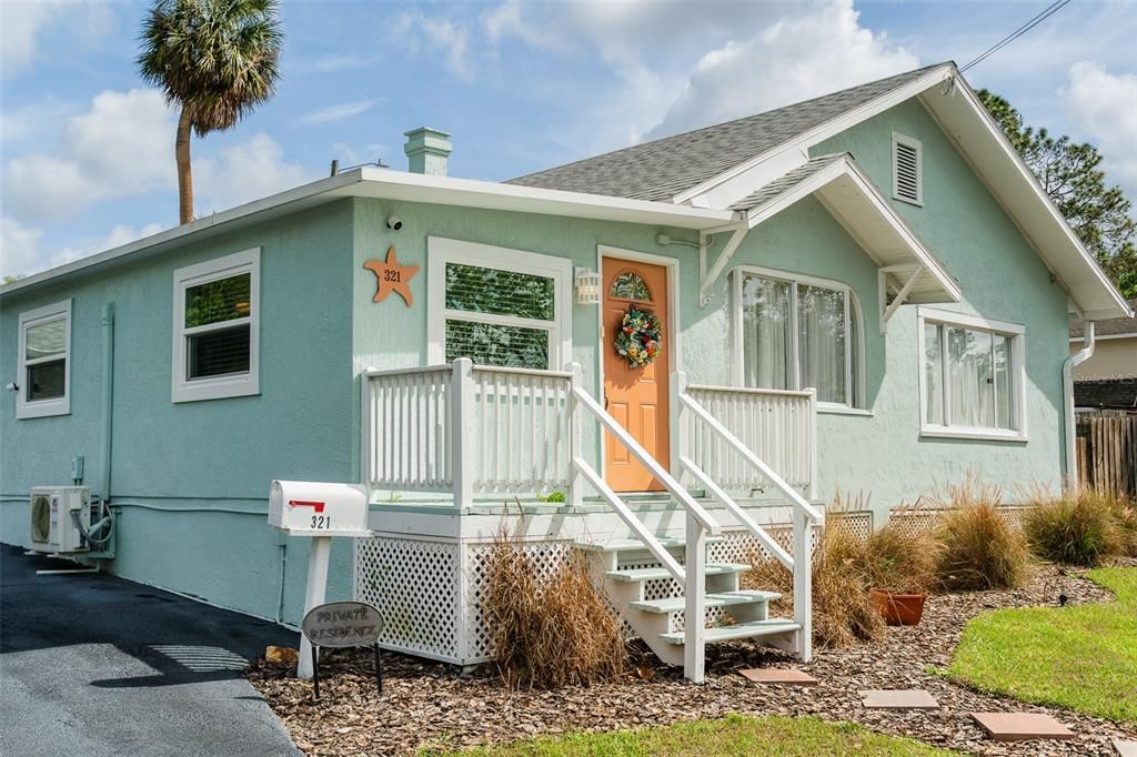 Active With Contract: $399,000 (5 beds, 0 baths, 2641 Square Feet)