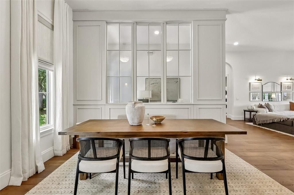 En Venta: $4,399,000 (5 camas, 4 baños, 5580 Pies cuadrados)
